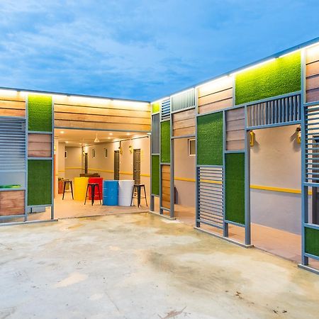 Ar Residence Кота-Кинабалу Экстерьер фото